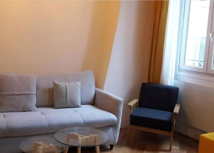 Bel Parisien, Typique Du Marais * Párizs