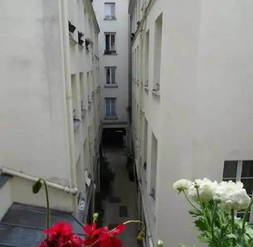 Apartman Bel Parisien, Typique Du Marais Párizs